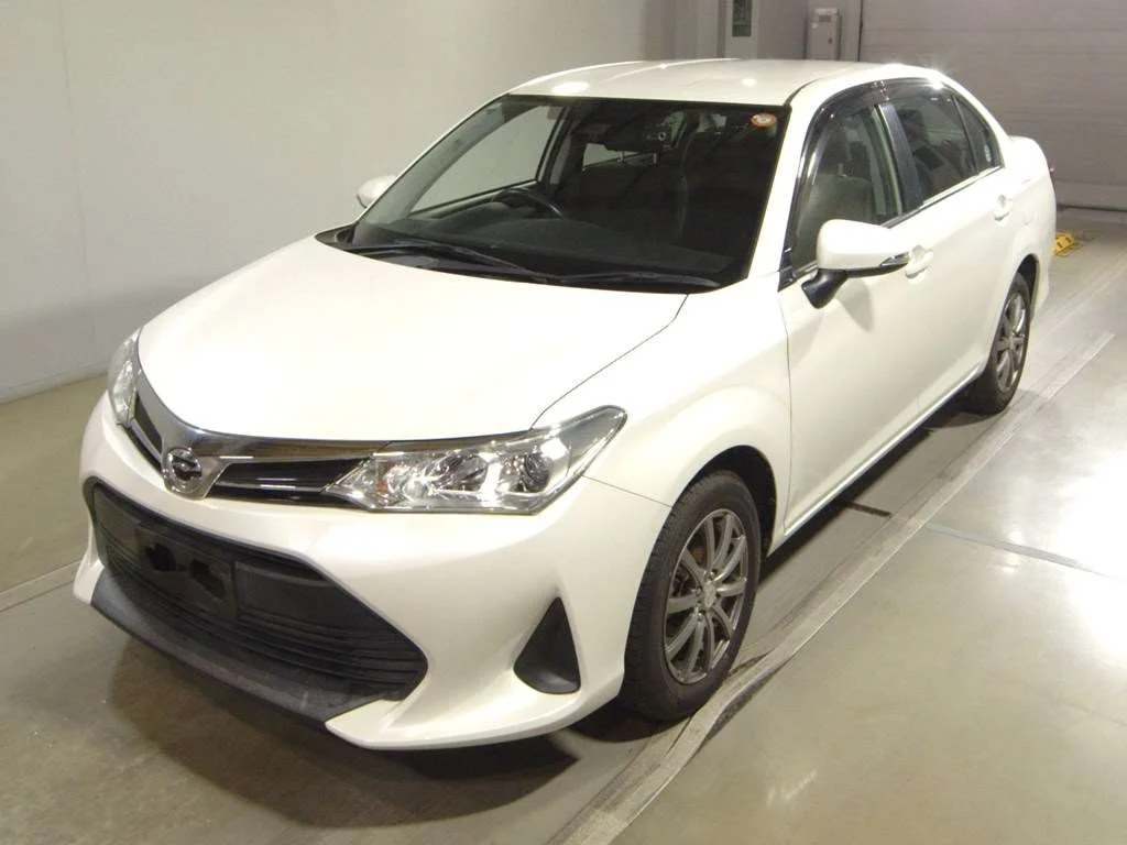 Toyota Corolla Axio NZE161 2018